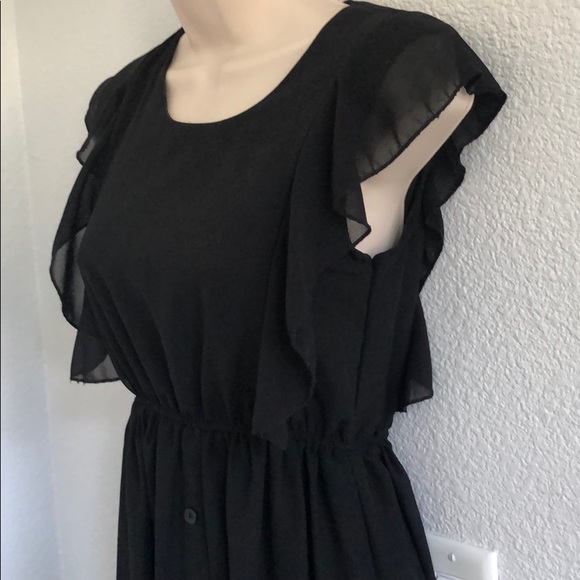 Black high low dress. Sheer - Picture 3 of 4